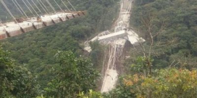 Kolombiya’da köprü çöktü: 10 ölü