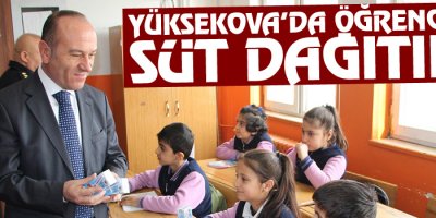 Yüksekova'da öğrencilere süt dağıtıldı