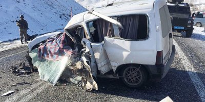 Muş'ta feci kaza: 2 ölü, 4 yaralı