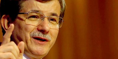 Davutoğlu: Kim bu hareketin içine...