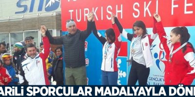 Hakkarili sporcular madalyayla döndüler