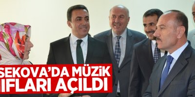 Yüksekova’da müzik sınıfları açıldı