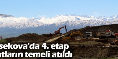 Yüksekova'da 4. etap konutların temeli atıldı