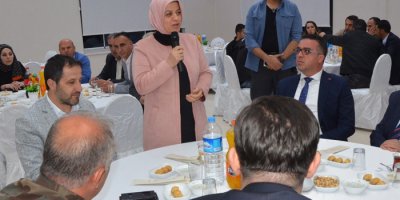 Hakkari’de avukatlar günü kutlandı