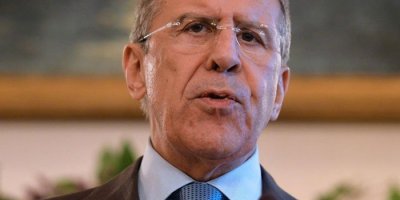Lavrov: Afrin Suriye'ye geri verilmeli