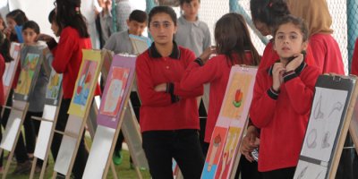 Yüksekova'da TÜBİTAK destekli bilim fuarı açıldı