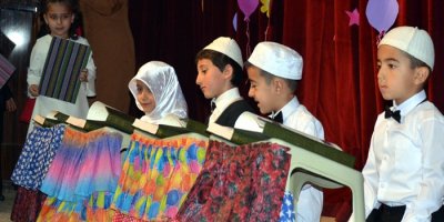 Kuran Kursu Öğrencilerinden Yılsonu Etkinliği