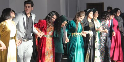 Şemdinli’de mezuniyet gecesi