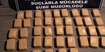 Van’da bir otomobilde eroin ele geçirildi