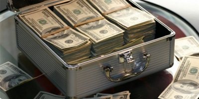 Dolar 4,56 lira ile tarihi rekorunu kırdı