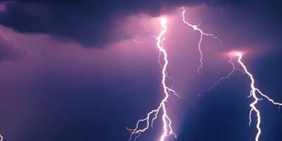 Koyun otlatırken yıldırım çarpan çocuk öldü