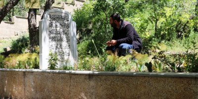 Hakkari Hazretleri türbesine ziyaretçi akını