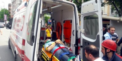 Asansör kazası! Yaralı işçiler var