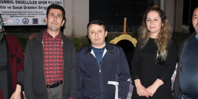 Engelliler derneğinden yıl sonu sergisi