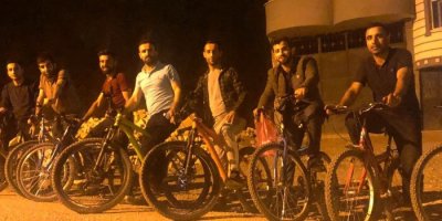 Şemdinli'de iftardan sonra bisiklet gezintisi