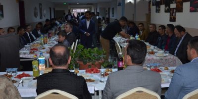 Yüksekova'da iftar programı düzenlendi