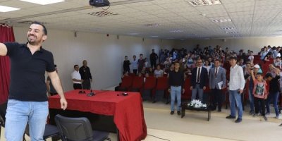 Çukurca’da başarı konferansı