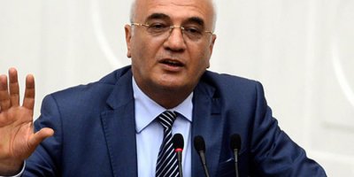 AK Parti'den bedelli açıklaması: İki seçenek var