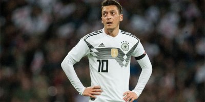 Mesut Özil: 'İsveç maçı bizim için final olacak'