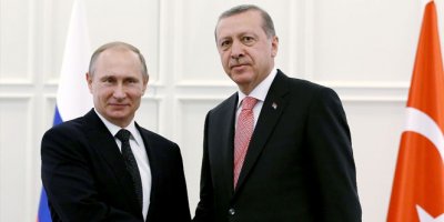 Putin'den Erdoğan'a tebrik!