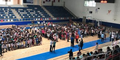 Hakkari’de il spor merkezleri açılışı yapıldı