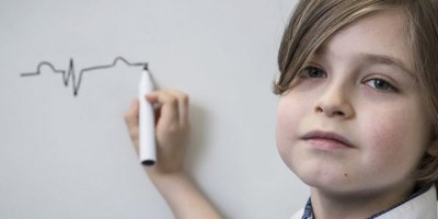 8 yaşındaki çocuk üniversiteye başlayacak