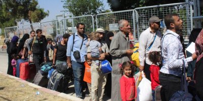 37 bin Suriyeli Türkiye’ye dönüş yaptı