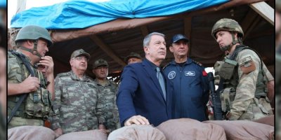 Akar, ilk ziyaretini sınıra yaptı