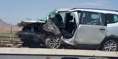 Feci kaza: 3 ölü, 3 yaralı