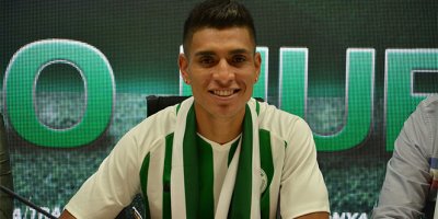 Paolo Hurtado, Atiker Konyaspor’a imzayı attı