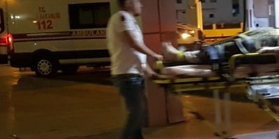 Şarampole devrilen otomobildeki 3 kişi yaralandı