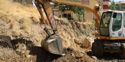 Yüksekova'da çalışmalar devam ediyor