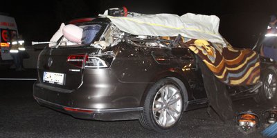 Otomobil ile kamyon çarpıştı: 2 ölü, 4 yaralı