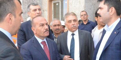 Bakan Kurum Yüksekova’da