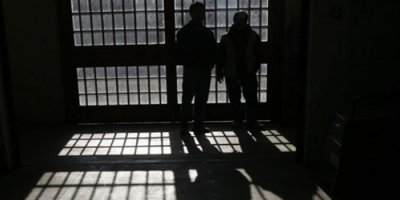 TBMM'ye başvuru: Beni çıkarmayın yine suç işlerim