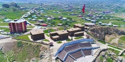 Tarihi Van Evleri Mahallesi açılıyor