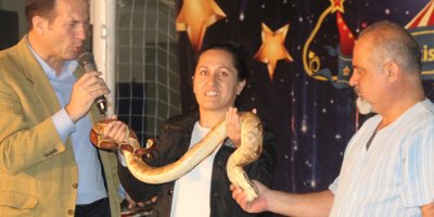 Avrasya Sirki Hakkarililerle buluştu