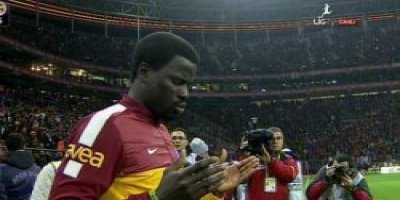 Eboue özür diledi