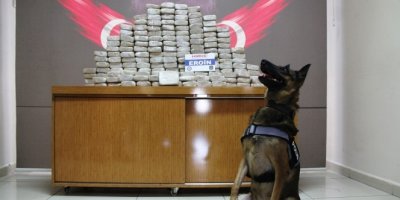 Tırdan 100 kilo eroin çıktı