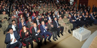 Yüksekova'da 29 Ekim Cumhuriyet Bayramı kutlandı