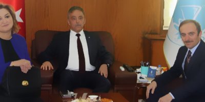 Vali Toprak’tan Başkan Epcim’e veda ziyareti