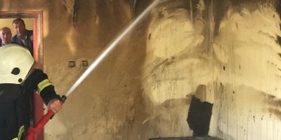 Başkale’de ev yangını