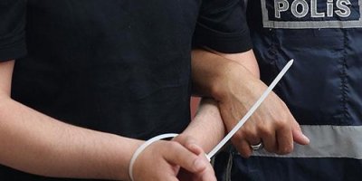 İzmir'de sosyal medya gözaltıları