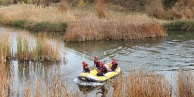 Sporcular Sülük Gölü’nün çevresini temizledi