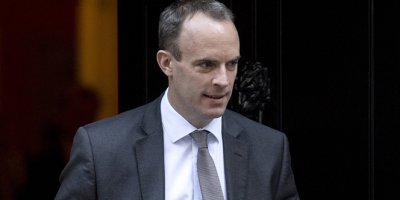 Brexit Bakanı Raab istifa etti