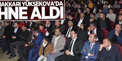 Reng-i Hakkari Yüksekova’da sahne aldı