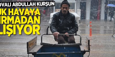 Yüksekovalı 63 yaşındaki Kurşun, soğuk havalara rağmen çalışıyor