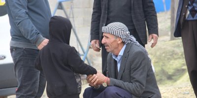 Kayıp çocuk donmak üzereyken bulundu