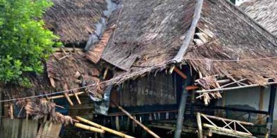 Endonezya tsunami: En az 222 kişi öldü