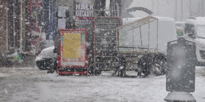 Yüksekova’da yoğun kar yağışı